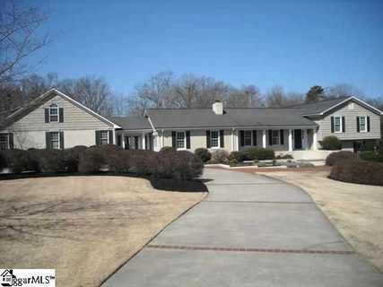 127 Bent Twig Road