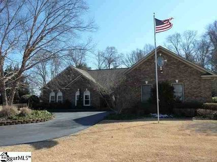 209 Hunters Pointe