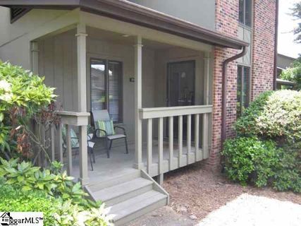 215 Ingleside Way