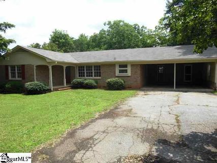 104 James Street sold home in Botany Park, Easley, SC