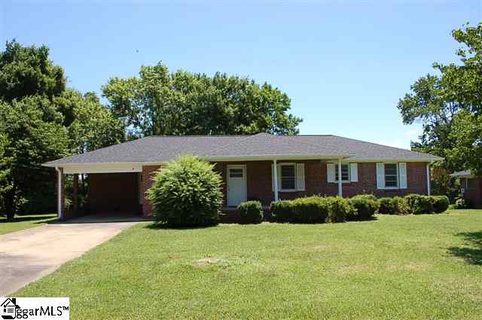 4 Patricia Avenue