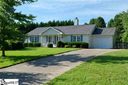 416 Golden Leaf Lane sold home in Simpsonville, SC