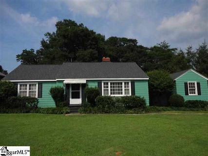 148 Batesview Drive