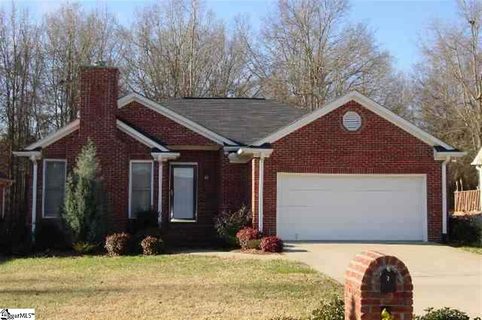 7 Chantilly Rue Court sold home in Chantilly, Simpsonville, SC