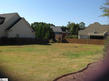102 Waverly Hall Lane sold lot in Waverly Hall, Simpsonville, SC