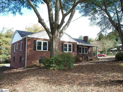 100 Lullwater Road