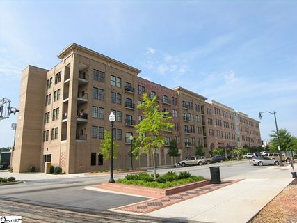 927 S Main Street Unit 401 sold condo in Field House, Greenville, SC