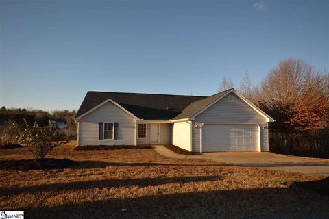 303 Shady Pines Court