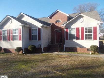 19 Freetown Circle sold home in Freetown, Greenville, SC