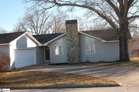 10 Rusty Brook Road