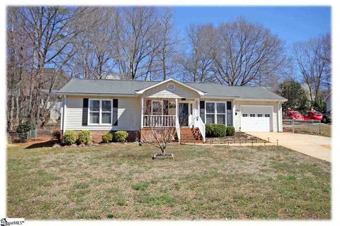 109 Kestrel Court