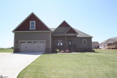 132 Country Mist Drive sold home in Pennington Park, Greer, SC