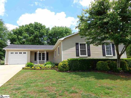 402 Hunters Trail