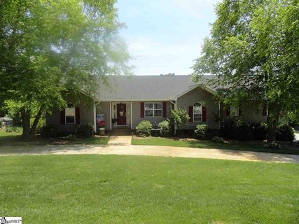 16 Gerru Court sold home in Waters Edge, Taylors, SC