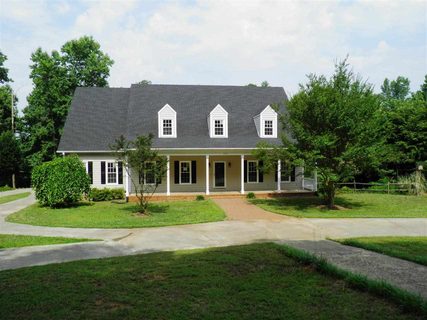 209 Woodlake Drive
