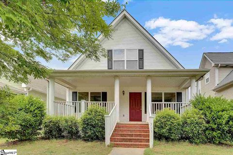 311 Woodlark Street