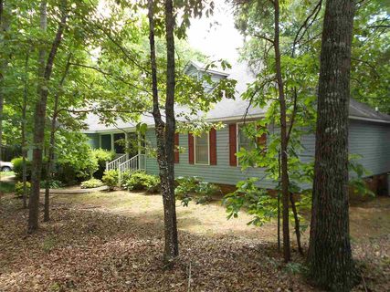 26 N Windward Ct