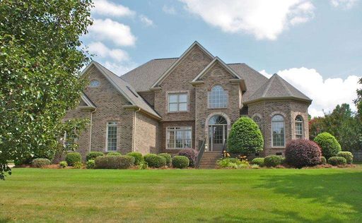 14 Avens Hill Drive