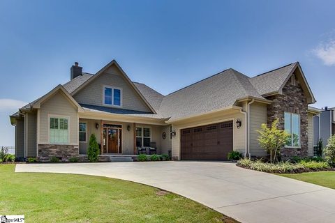 111 Emma Bryant Way