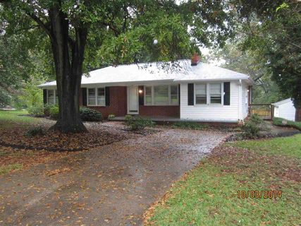 304 Courtney Circle