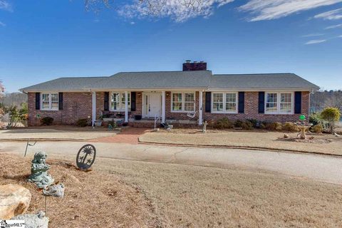 204 Grandview Circle