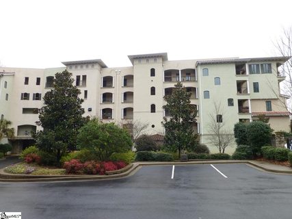 1209 E Washington Street Unit 302