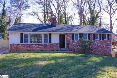 35 Altacrest Drive