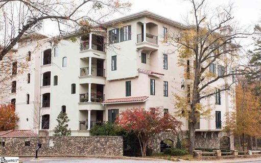 1209 E Washington Street #305