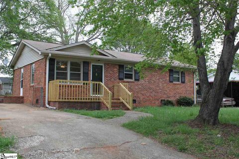 3 Crofton Drive