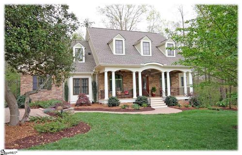 517 Bridlewood Lane