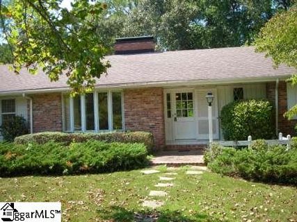 101 N Warwick Road