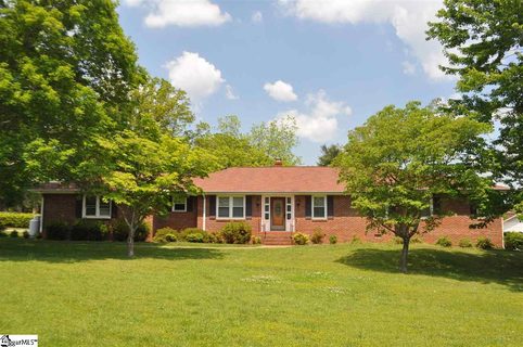 7 Fenwick Lane