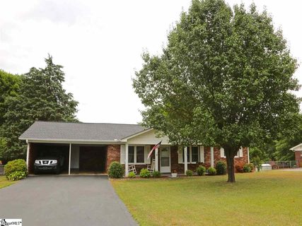 205 Ridgecrest Drive