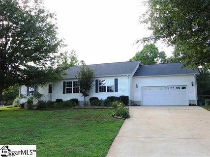 670 Jordan Creek Road sold home in Lake Cooley Landing, Inman, SC