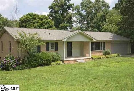 8 Angie Drive