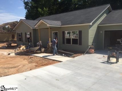 719 Rock Springs Road sold home in Hollingsworth Trace, Easley, SC