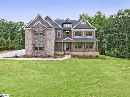 35 Wood Leaf Trail sold home in The Reserve At Green Valley, Travelers Rest, SC