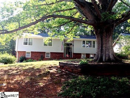 3 Stradley Terrace