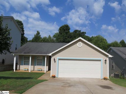 8 Falcon Ridge Way
