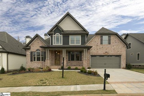 346 Laguna Lane