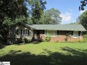 208 Oaklawn Drive sold home in Laurens, SC