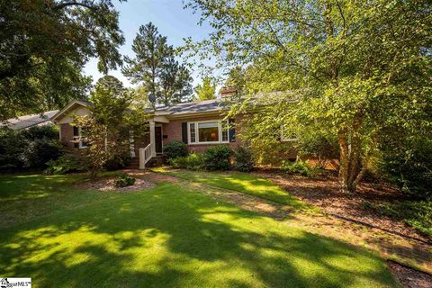 147 Lullwater Road