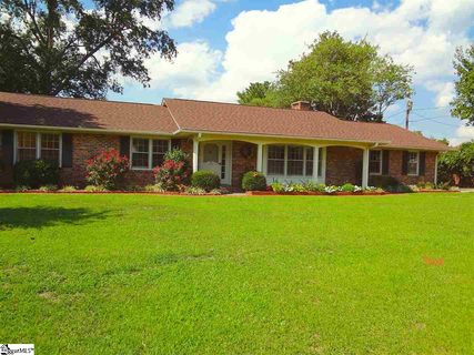 107 Grandview Circle