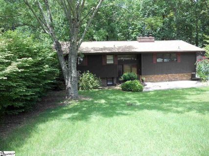 17 Woodberry Way sold home in Hollyvale, Greenville, SC