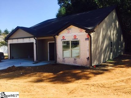 717 Rock Springs Road sold home in Hollingsworth Trace, Easley, SC