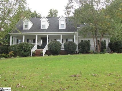 201 Cypress Ridge