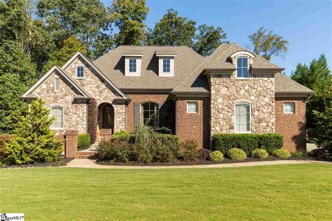 325 Tuxedo Lane