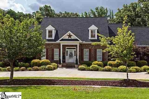 204 Keeneland Way sold home in Christopher Ridge, Greer, SC