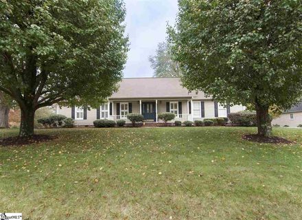 3 Fairwood Drive