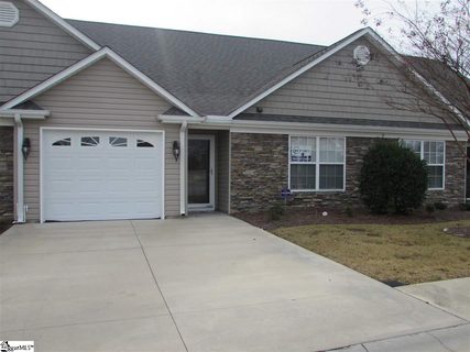 20 Eaglecrest Court